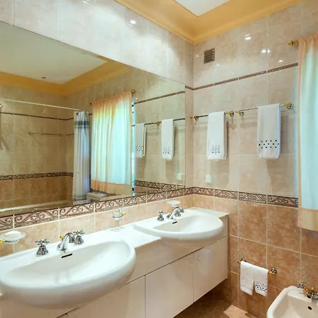 - Atlantico Villa